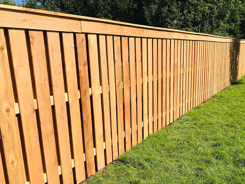 Residential Wood fence contractor in the Jackson Tennessee area.